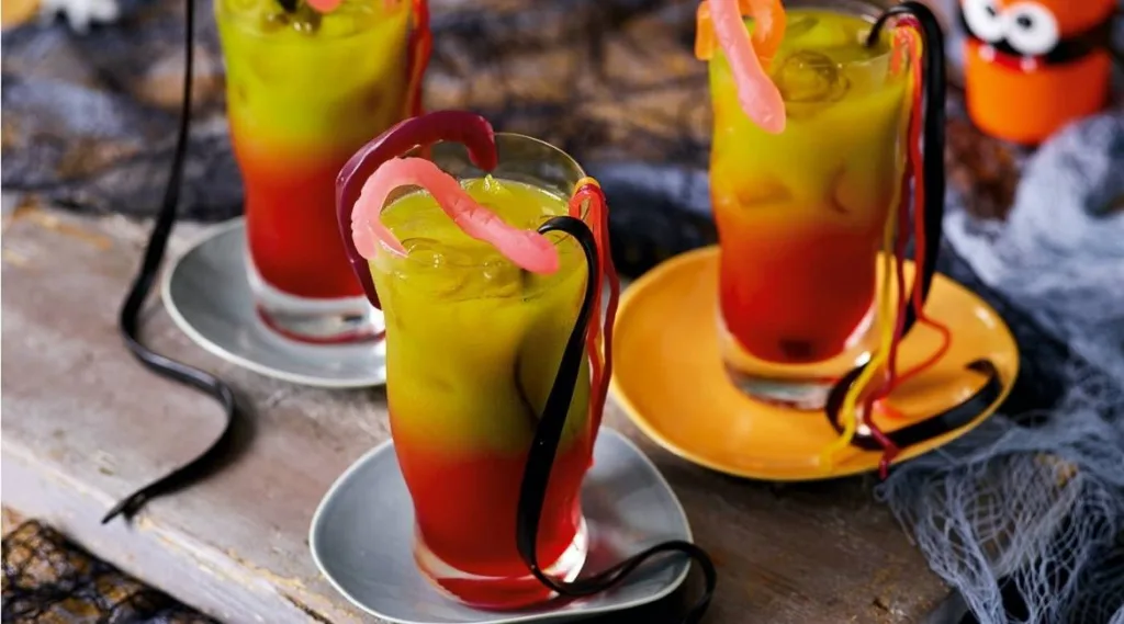 15 Spooky Halloween Drinks For Kids! - Easy Life Addict