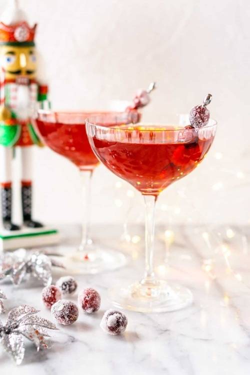 30 Epic Christmas cocktail recipes