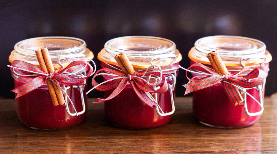 30 Creative Christmas mason jar gifts