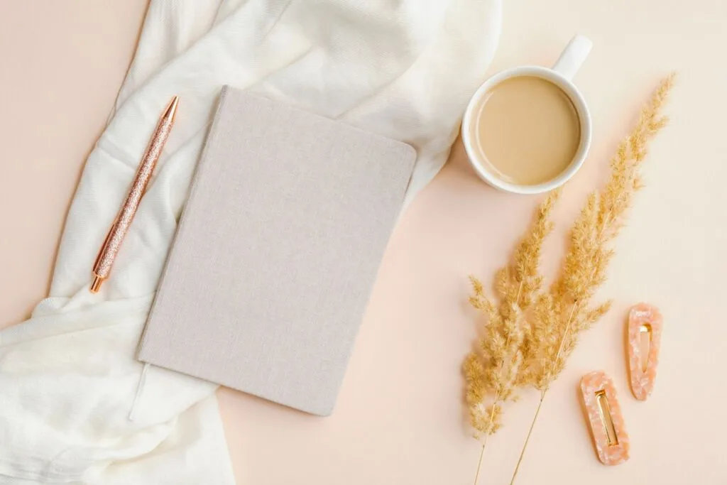 15 Benefits of Journaling and Tips for Getting Started