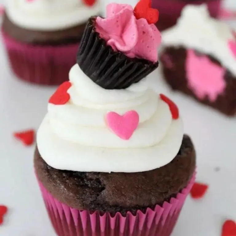Valentine cupcake's